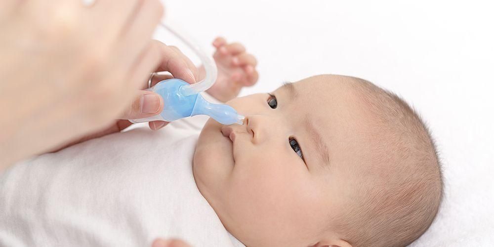 12 способів подолати закладеність носа у немовлят, щоб добре спати