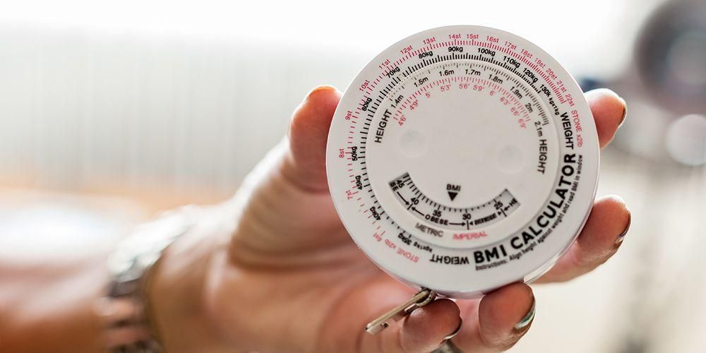 So berechnen Sie den genauen BMI oder Body-Mass-Index
