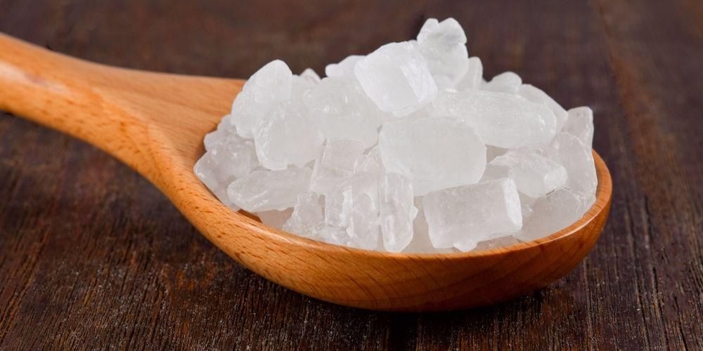Voordelen van steensuiker voor de gezondheid, is het gezonder dan kristalsuiker?