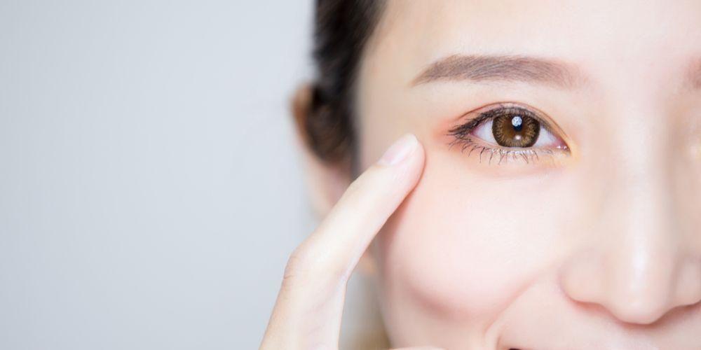 Caractéristiques des yeux sains sans maladie que vous devez connaître