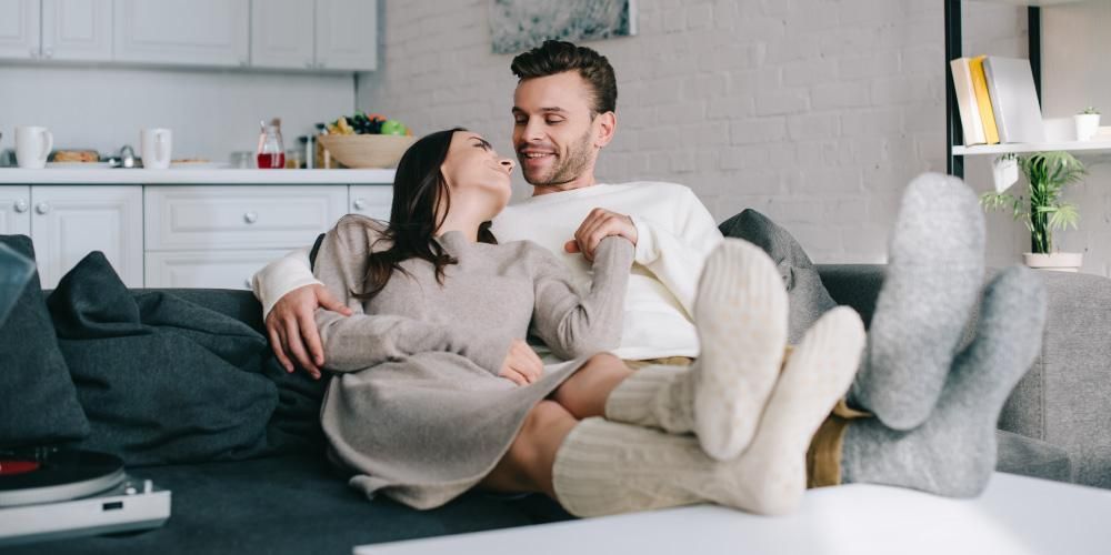 6 Beneficios de salir con una pareja y la elección de una posición cómoda