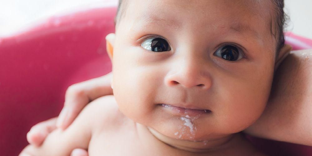 הכירו דרכים יעילות ויעילות להתגבר על הקאות תינוקות