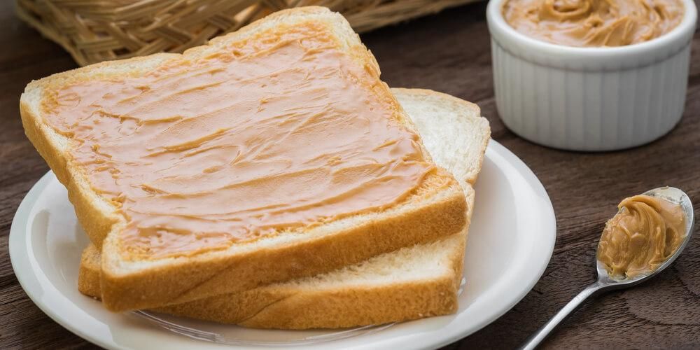 ¿Te encanta el desayuno de pan? Primero calculemos cuántas calorías tiene el pan