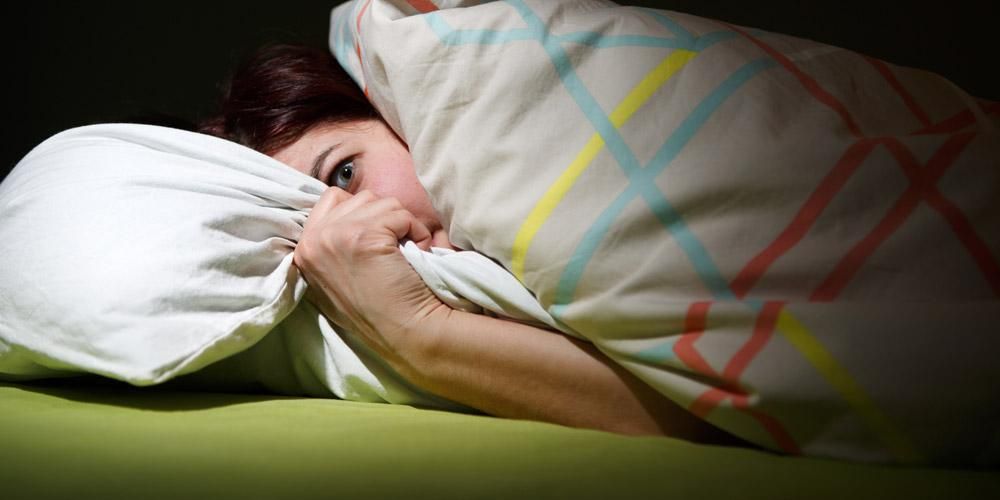 11 façons de se débarrasser de l'habitude de rester éveillé tard pour passer une bonne nuit de sommeil