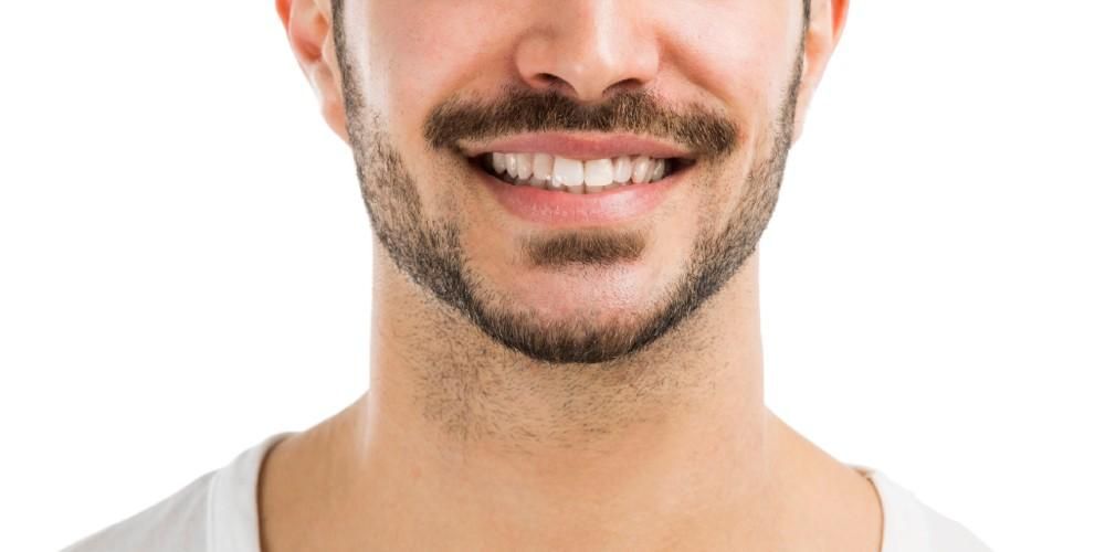 Jak zapuścić najpotężniejsze wąsy, naturalnie lub za pomocą leków?
