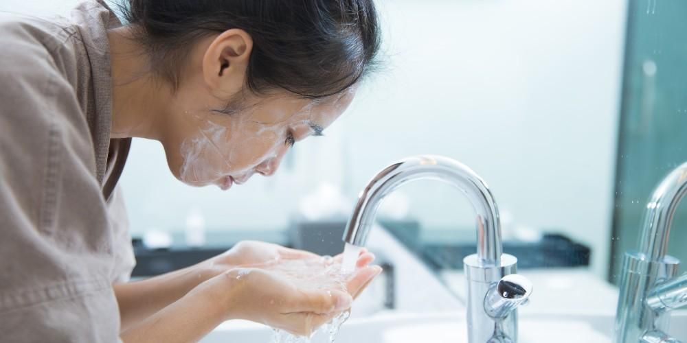 Encore plus naturel, avez-vous déjà essayé le savon pour bébé pour votre visage ?