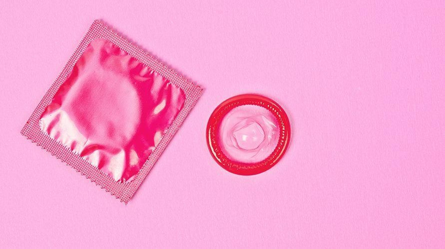 Inse fördelarna och nackdelarna med att använda kondom under sex