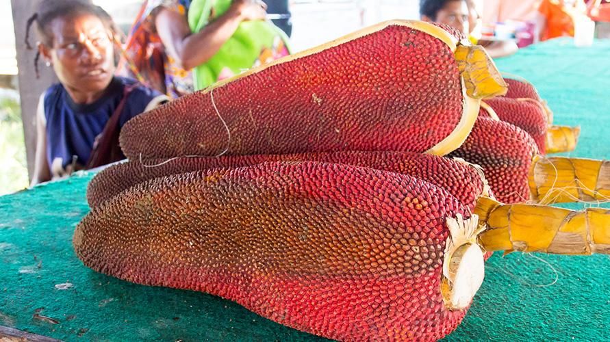 Rote Früchte aus Papua haben 5 Vorteile, die gut für die Gesundheit sind
