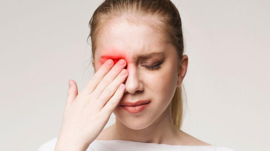 10 orsaker till heta ögon och hur man övervinner det