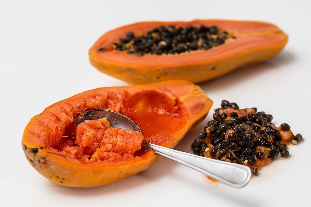 На додаток до запуску випорожнення, це переваги папайї для здоров’я та поживності