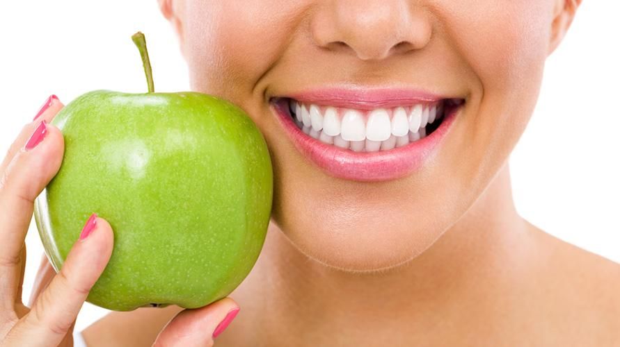 Soorten vitamines voor tanden om de mondgezondheid te behouden