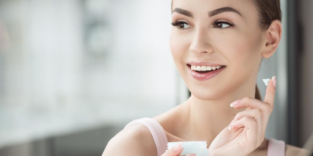 Upoznajte se s prednostima sumpora za kožu lica, osim za liječenje akni