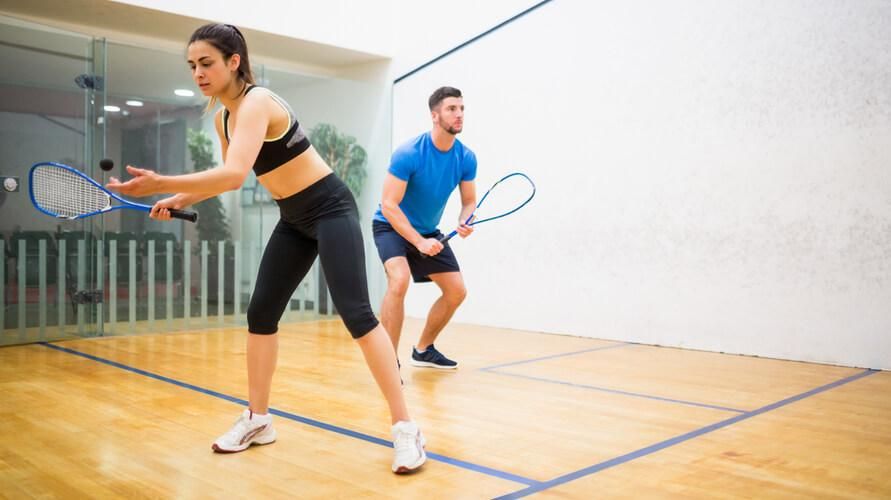 Reglas y beneficios para la salud del juego de deportes de squash