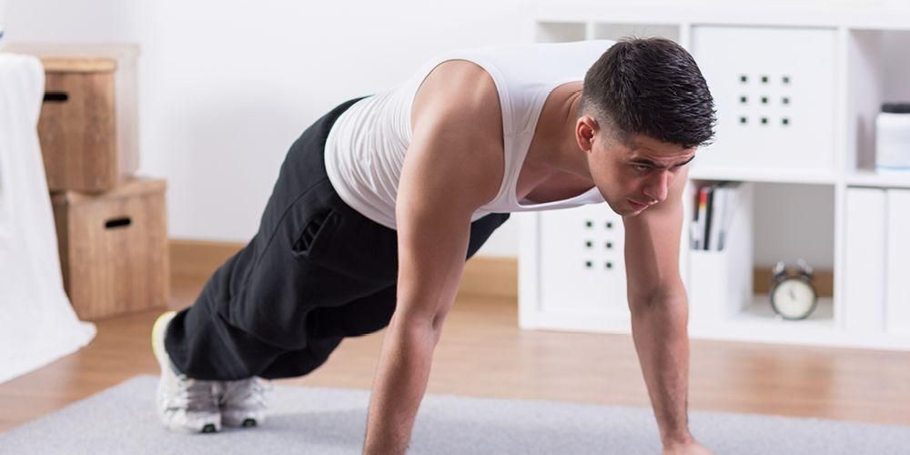 Leer hoe je borstspieren opbouwt met push-ups