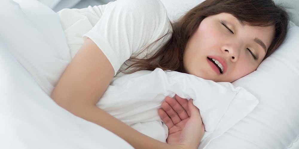 시도 할 수있는 수면 중 침을 제거하는 방법