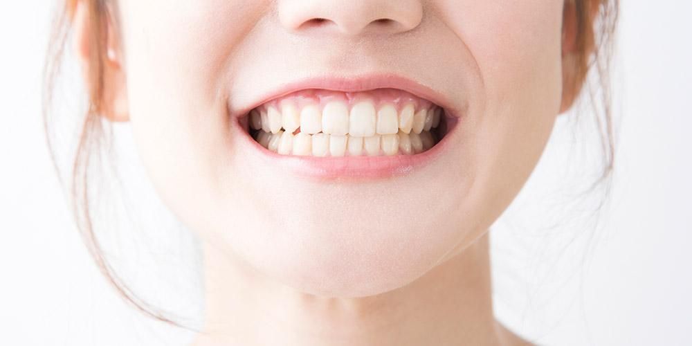 Признание типов зубных протезов и различий