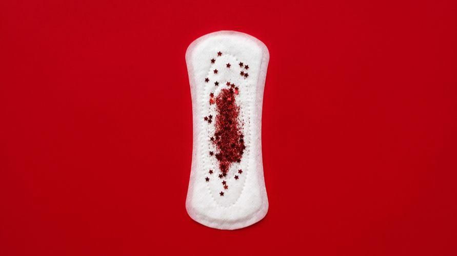 Dit is het proces van menstruatie dat optreedt bij vrouwen