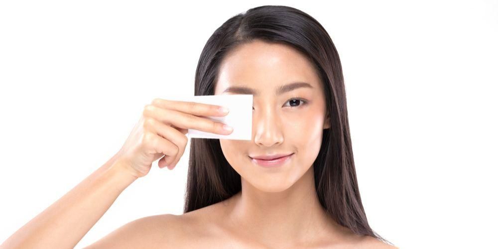 Etape de detoxifiere facială pentru o piele strălucitoare a feței