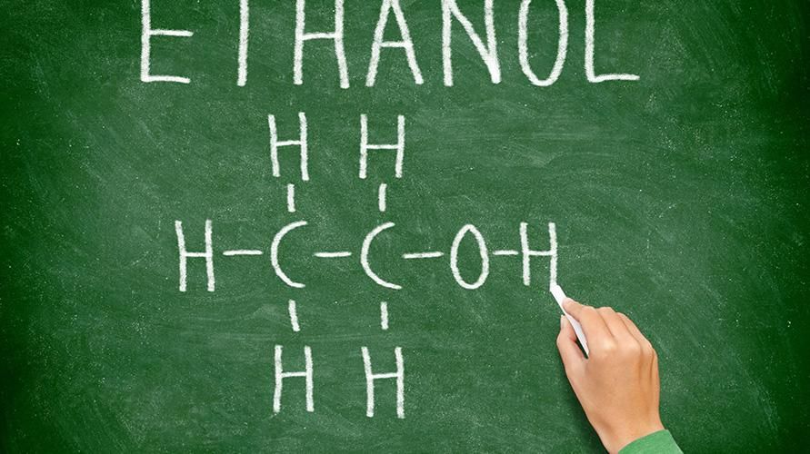 Está en medicamentos para cosméticos, ¿es peligroso el etanol?